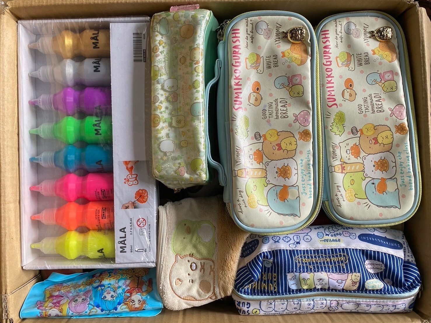 不要になった文房具を寄付して、子どもたちを喜ばせよう！ - 不用品 